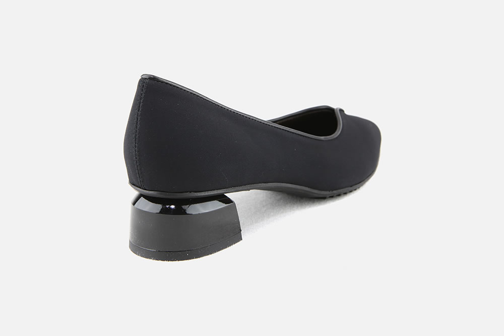 BEAUTY T NOIR