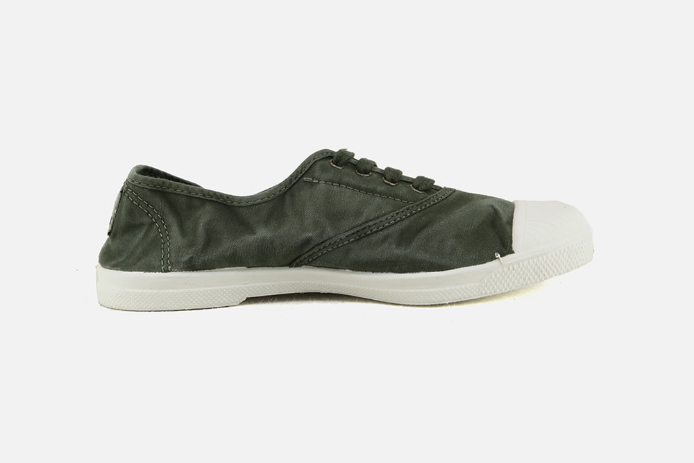 102 KAKI