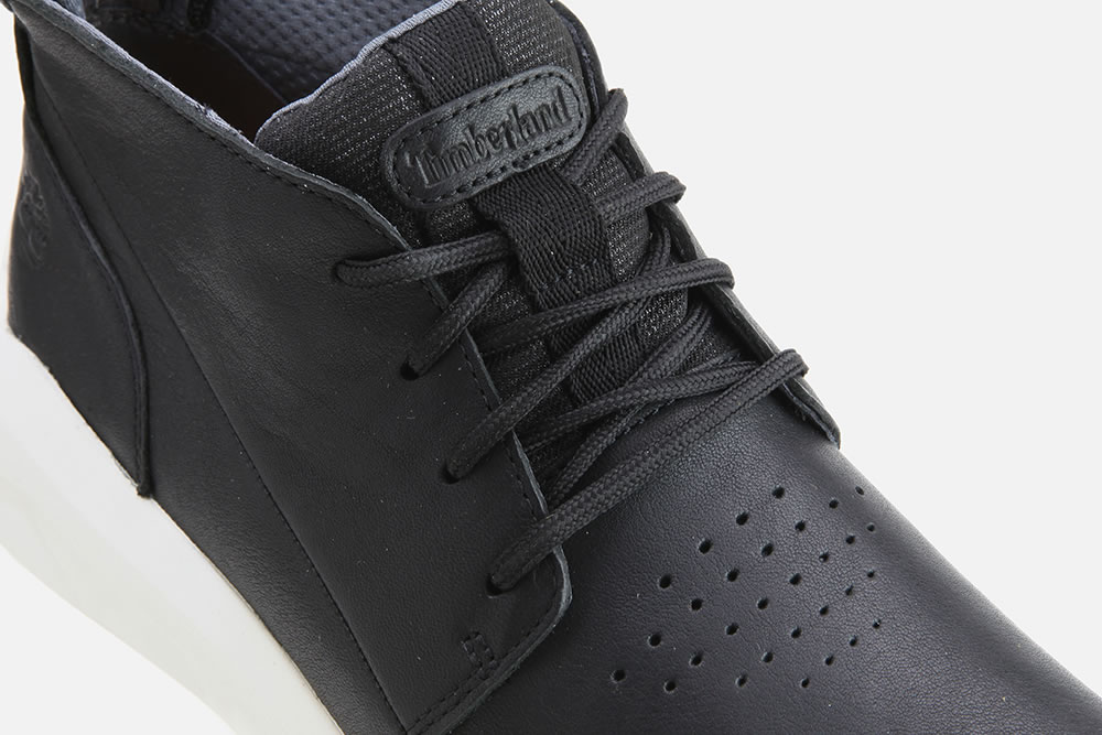 BRADSTREET ULTRA CHUKKA BLACK