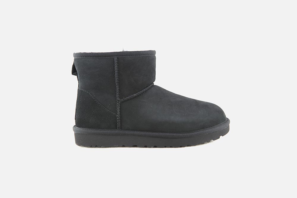 CLASSIC MINI SUEDE BLACK