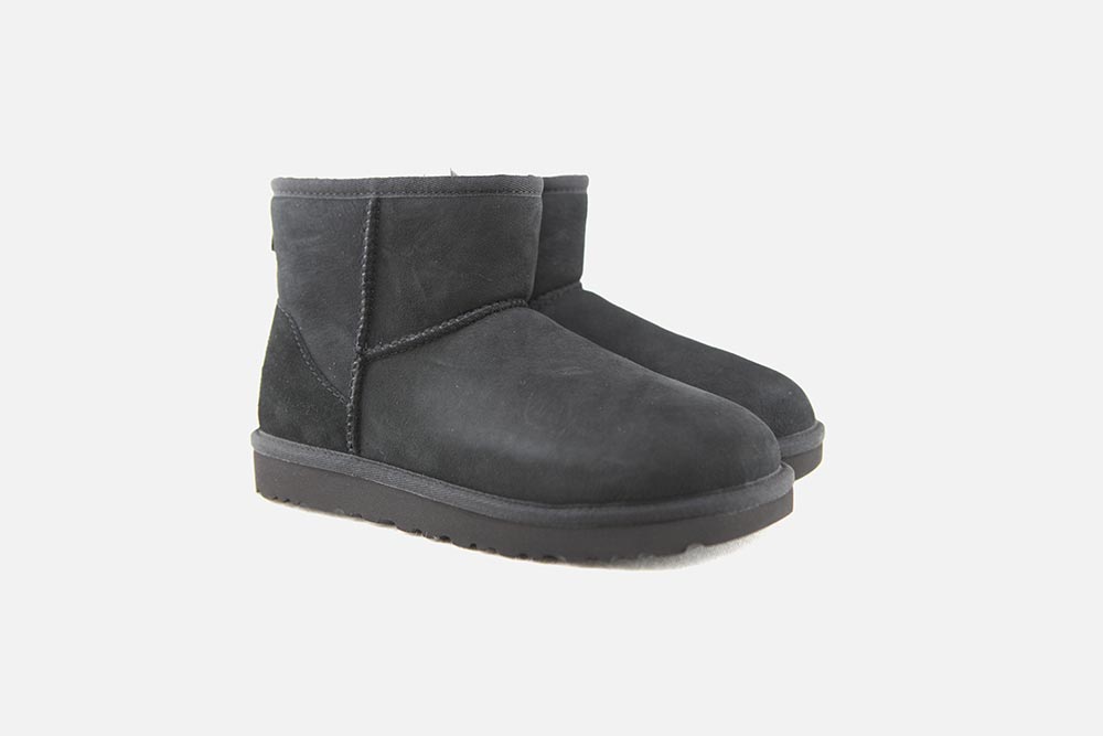 CLASSIC MINI SUEDE BLACK