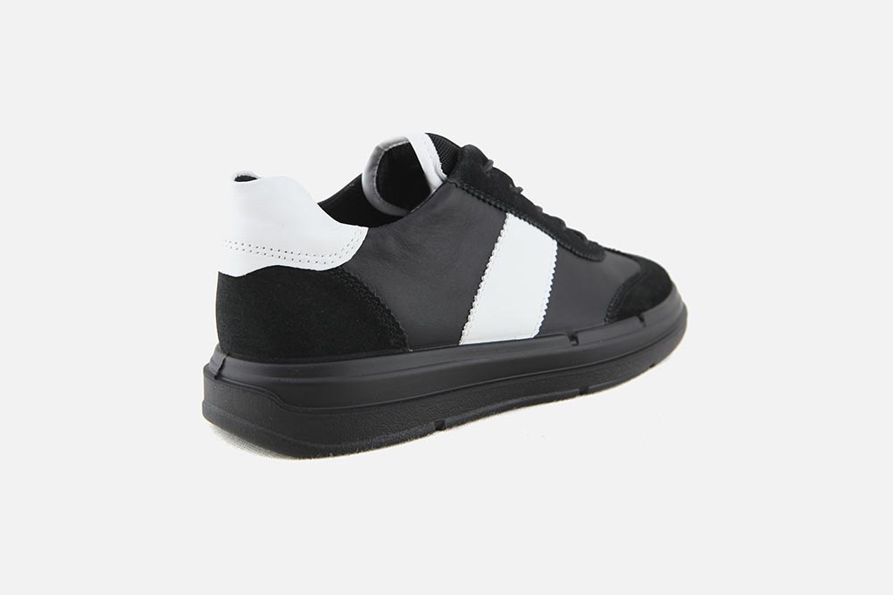 SOFT X BLACK WHITE