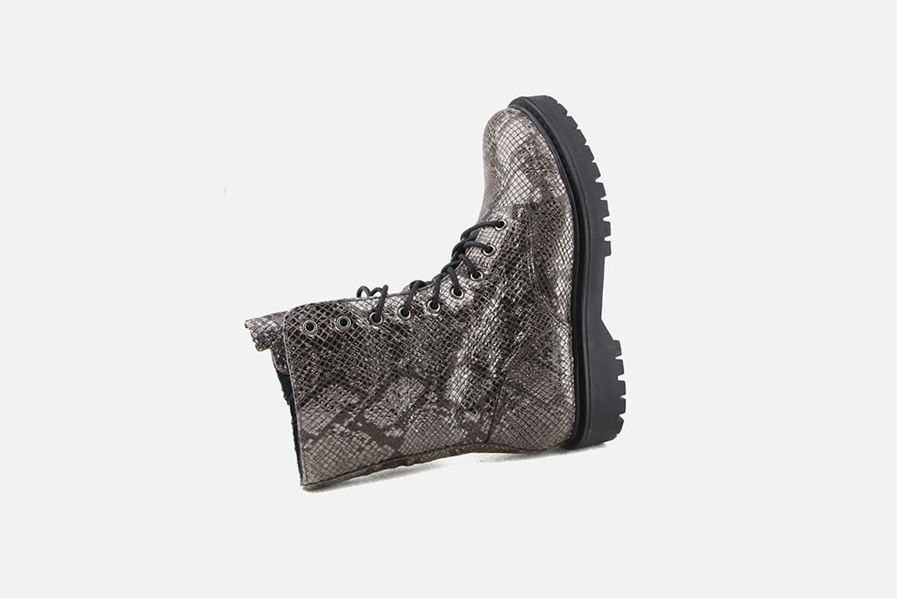 BLEYZE HI METALLIC PRINT