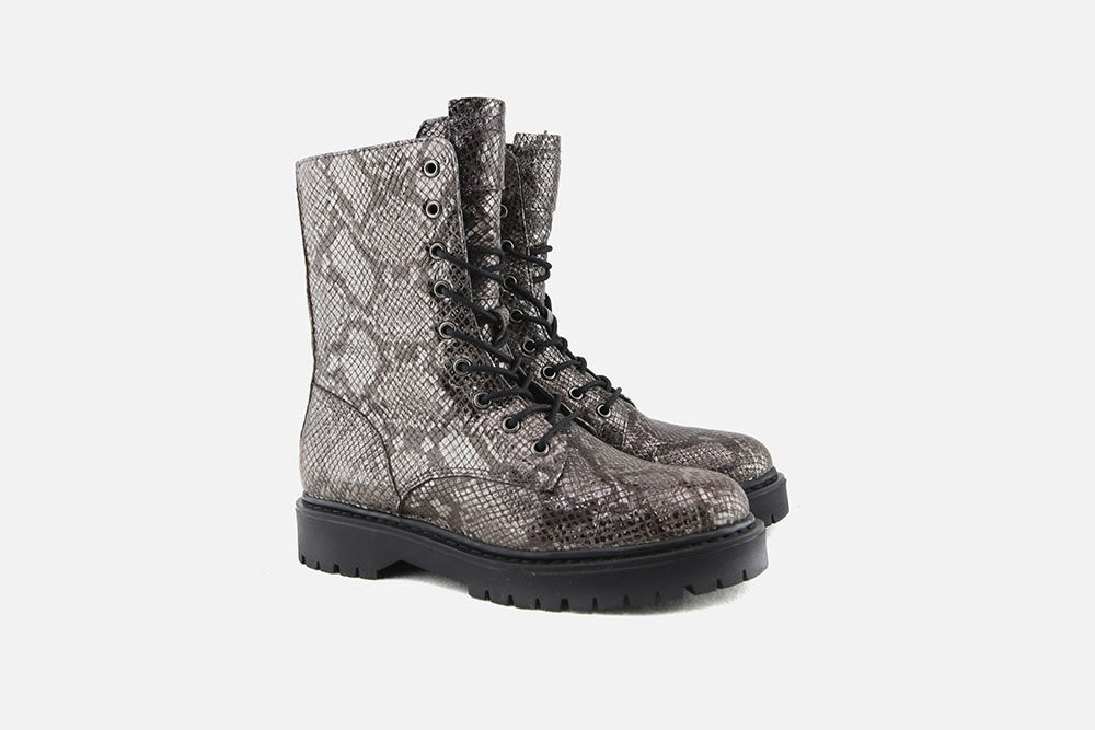 BLEYZE HI METALLIC PRINT