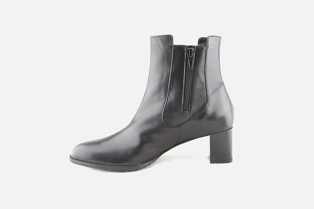 BASILIC LISSE NOIR