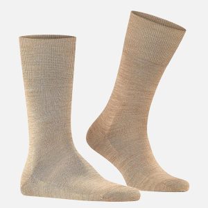 AIRPORT NUTMEG - Image 4