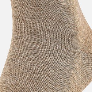 AIRPORT NUTMEG - Image 5