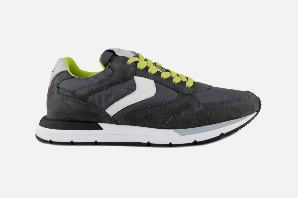 STORM BRUSHED NYLON GREY