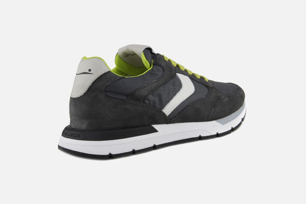 STORM BRUSHED NYLON GREY