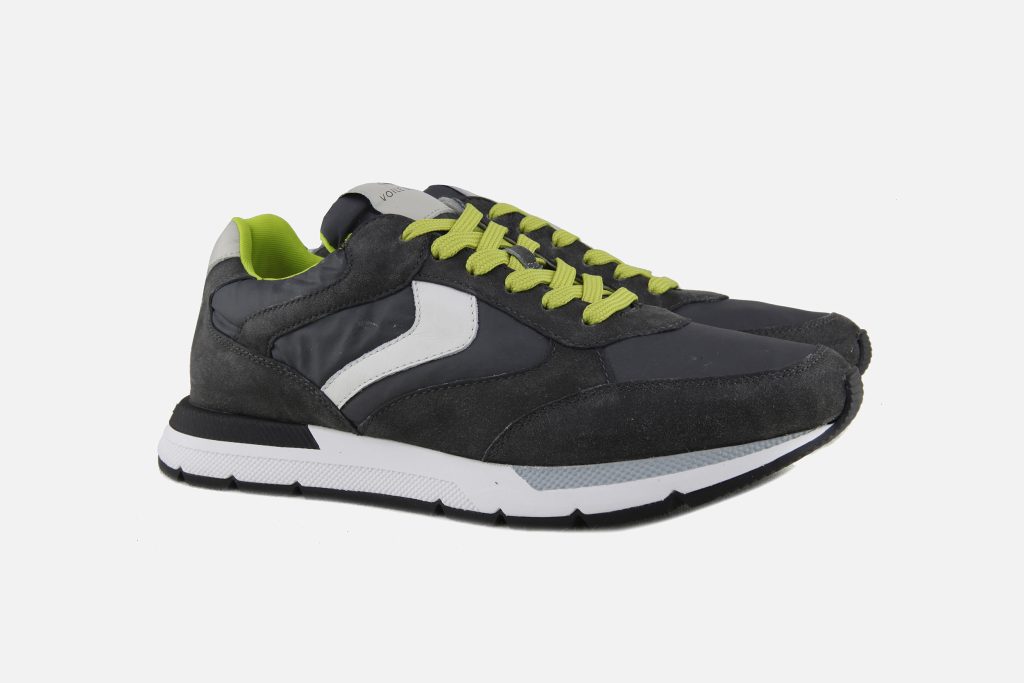 STORM BRUSHED NYLON GREY