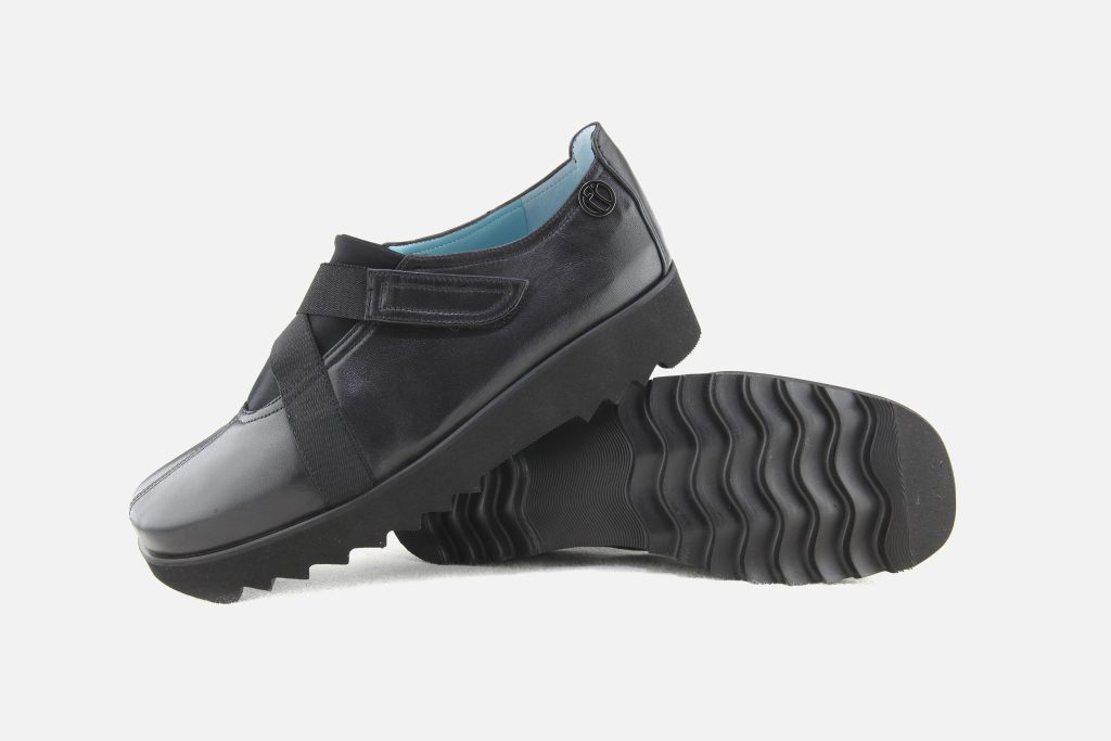 T TIMELESS LENA BLACK