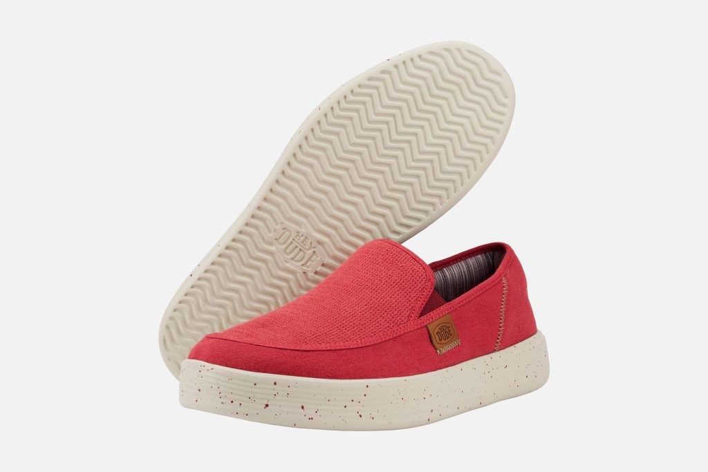 SUNAPEE M COASTLINE RED