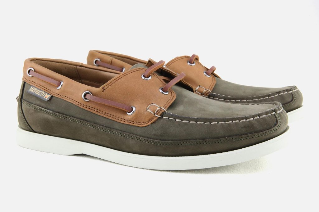BOATING LODEN TAN
