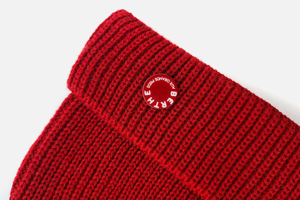 BONNET BERTHE ROUGE