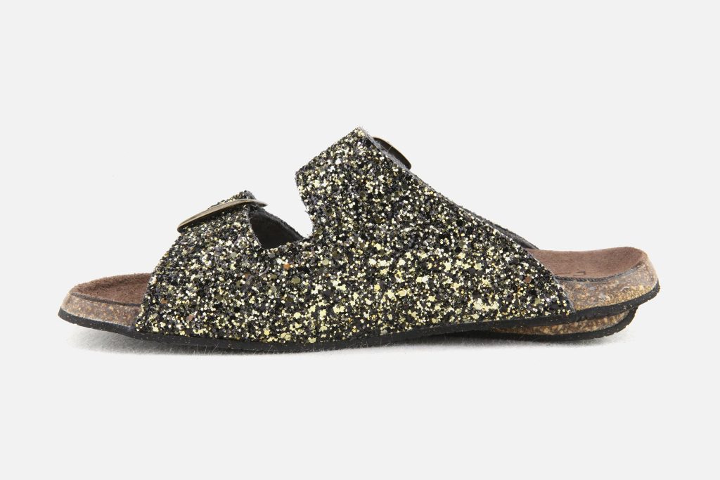 BOSABO FLAT BUCKLES BLACK
