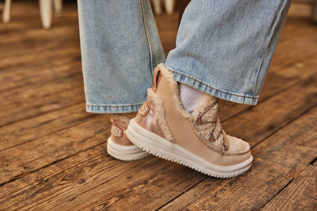 CAMDEN BRUSHED COZY TAN