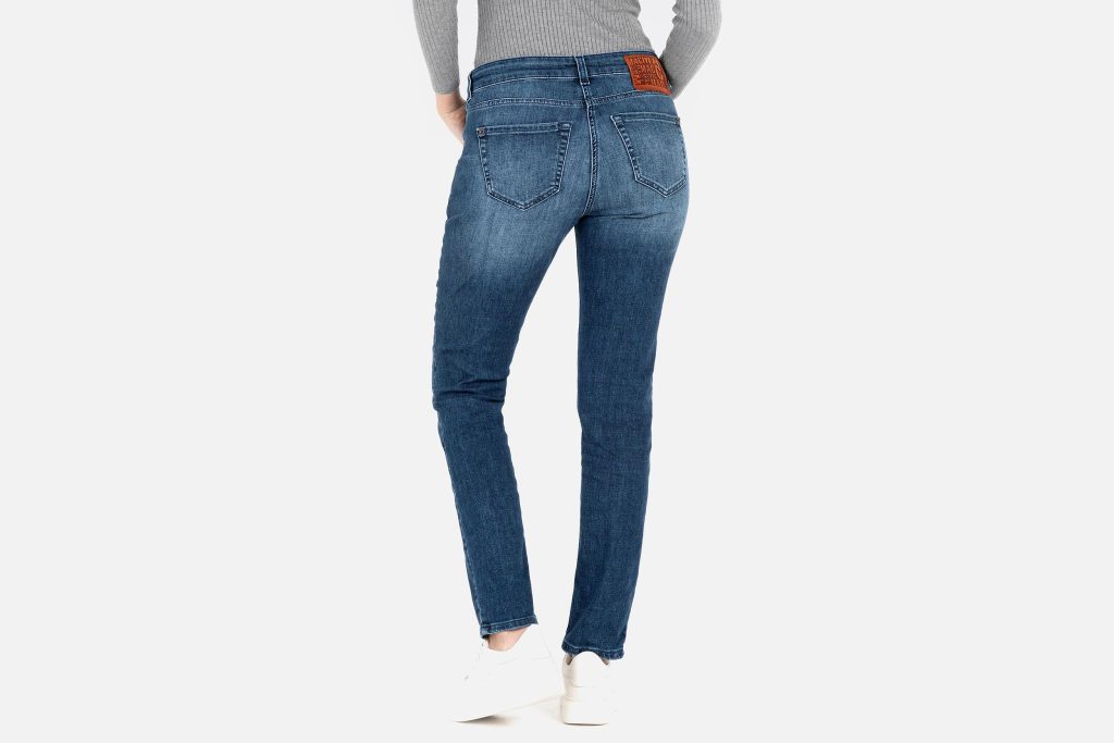 SLIM MODERN BLUE HEMP DENIM