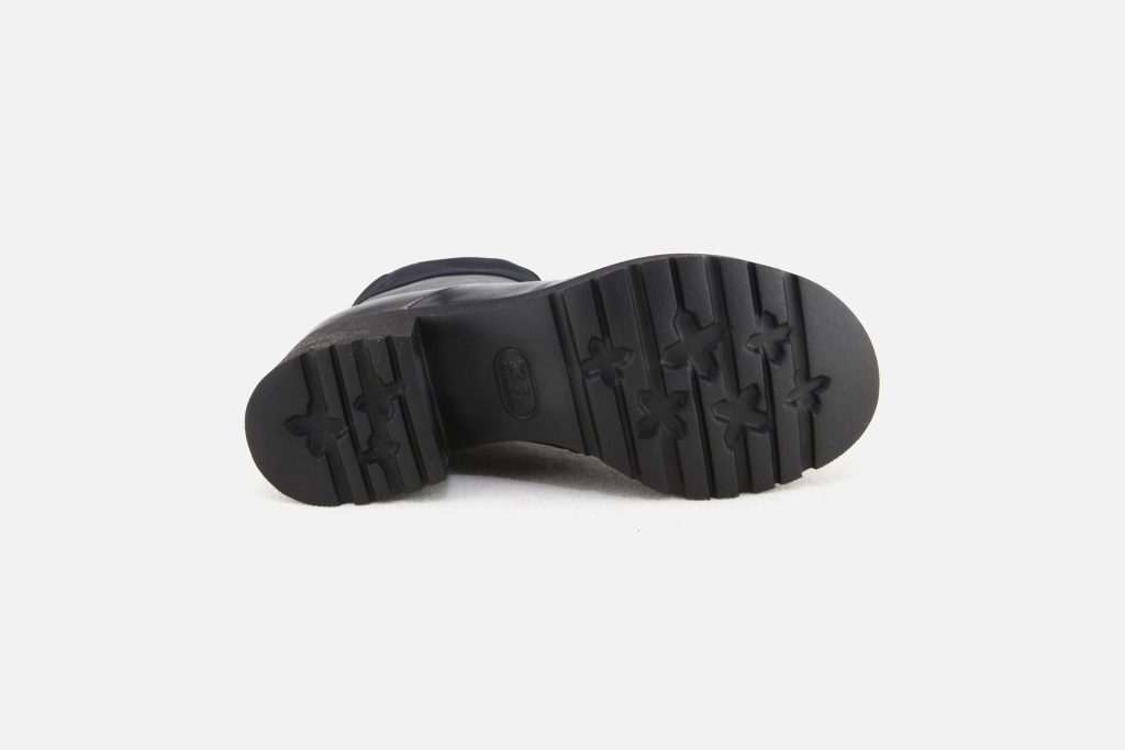 TIMOR BLACK SILVER