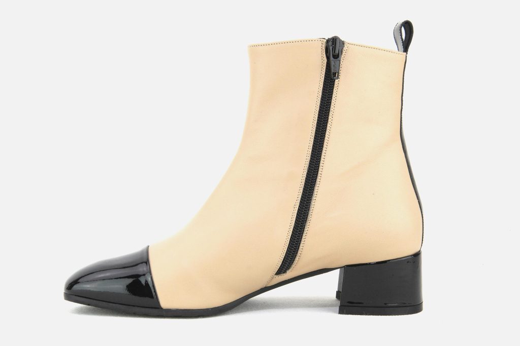 BOOSTER NOIR ET BEIGE