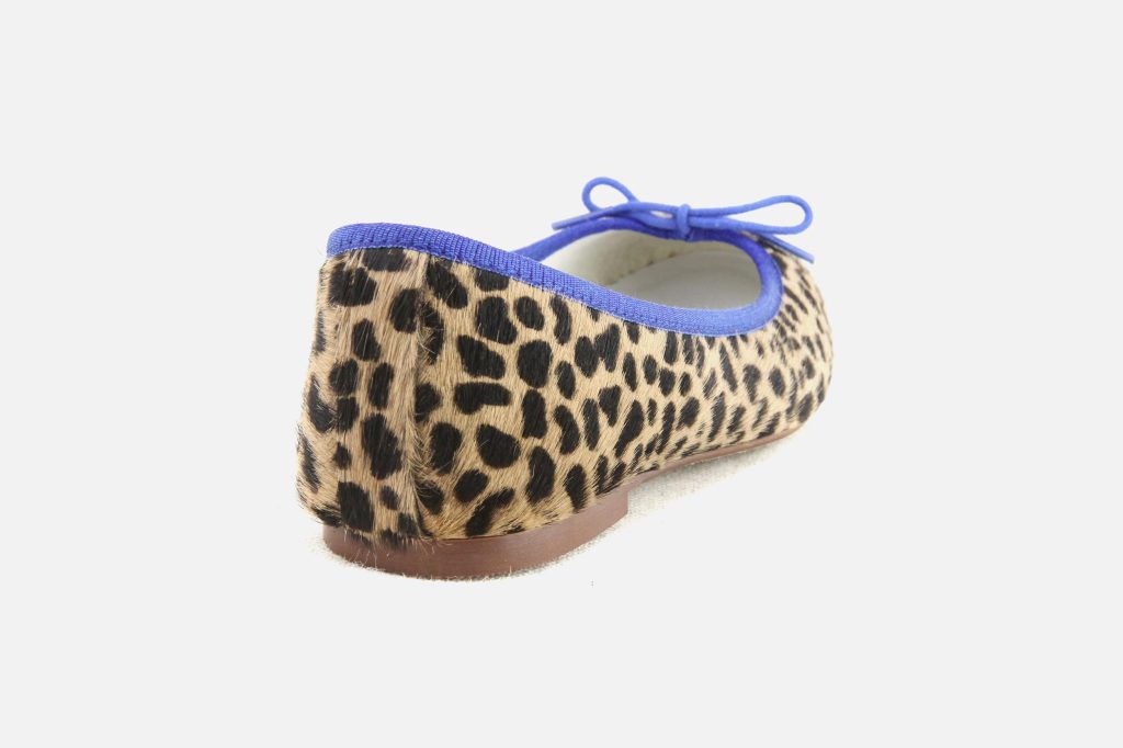 COLETTE BLEU LEO HIRICA