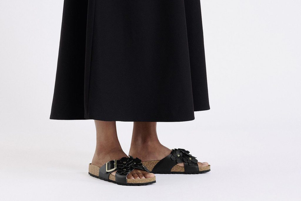 SIENA FLOWERS BLACK