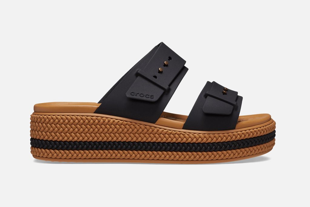 BROOKLYN BUCKLE WEDGE BLACK