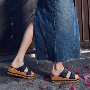 BROOKLYN BUCKLE WEDGE BLACK - Image 8