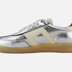 SNEAKY METAL CREME – Image 4