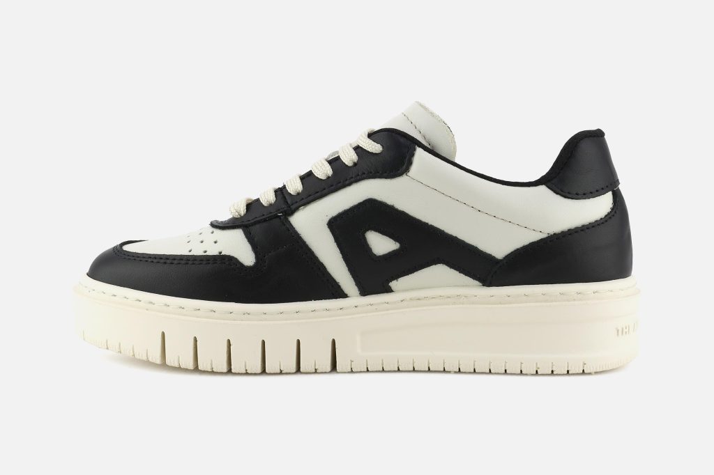 ART BELLEVILLE LOW BLACK CREAM