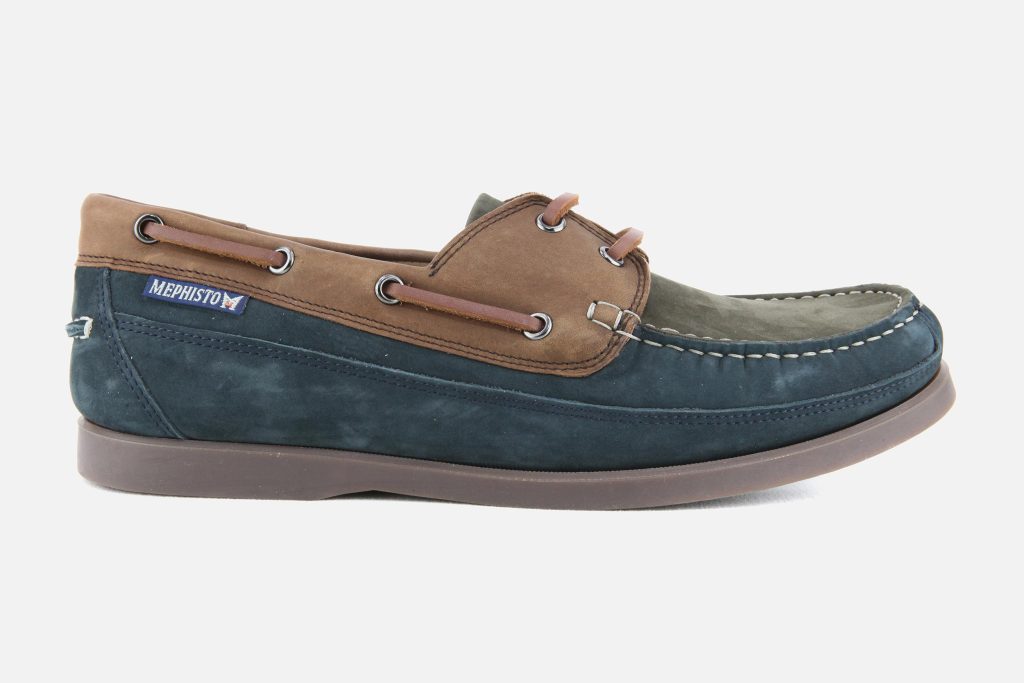 BOATING BLUE GREEN TAN