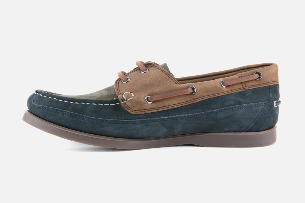 BOATING BLUE GREEN TAN