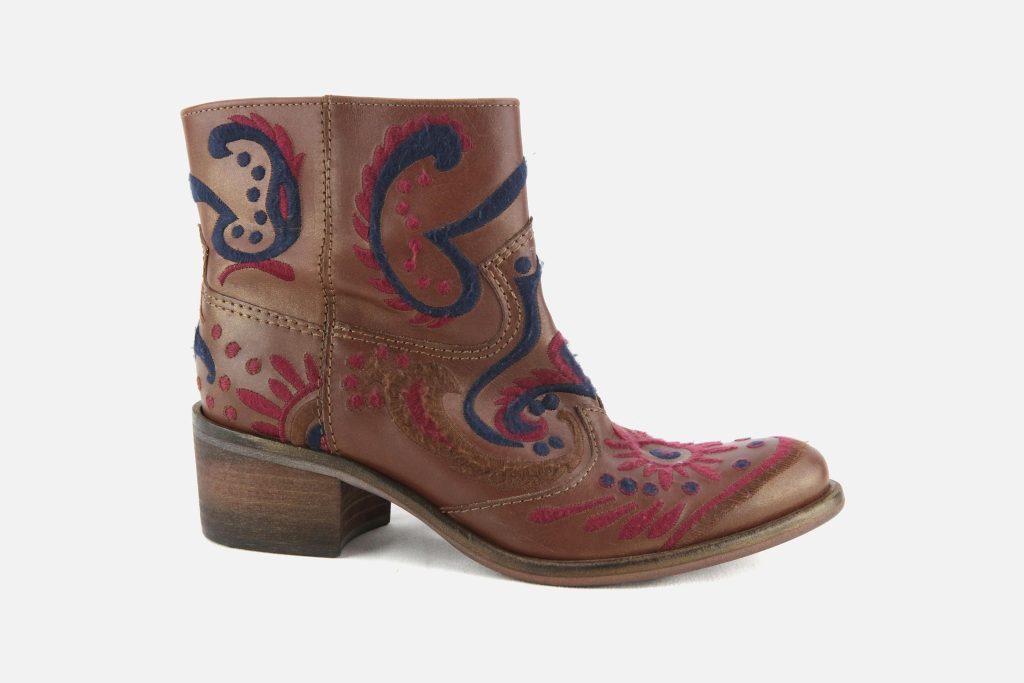 CAVALO MARRON SH