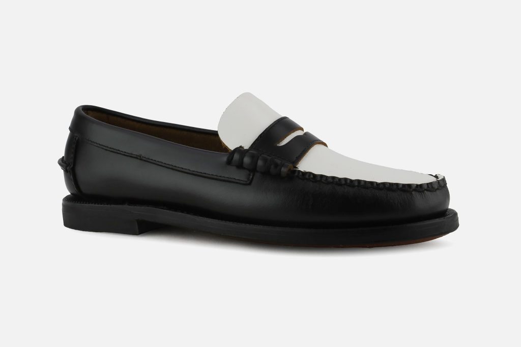 CLASSIC DAN WOMAN BLACK WHITE