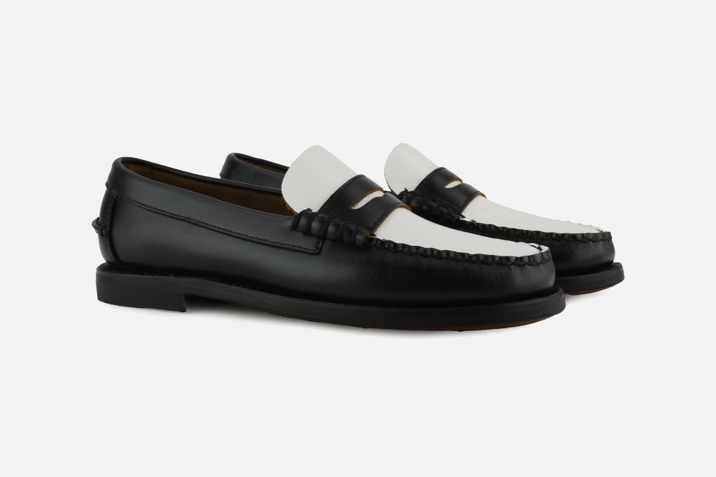 CLASSIC DAN WOMAN BLACK WHITE