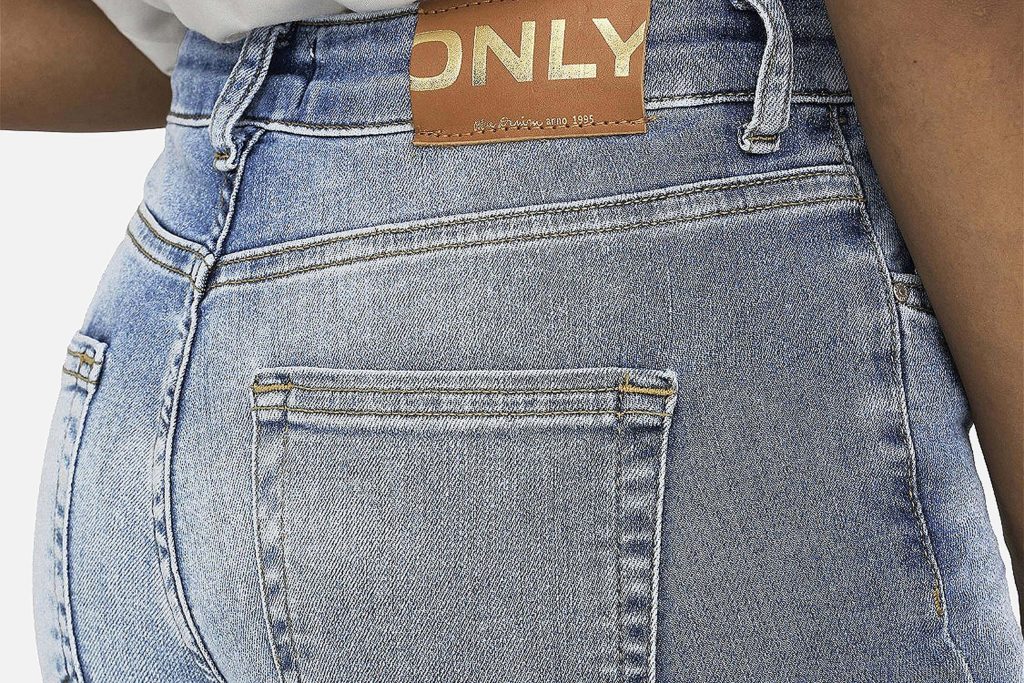 BLUSH FLARED JEANS BLUE L30