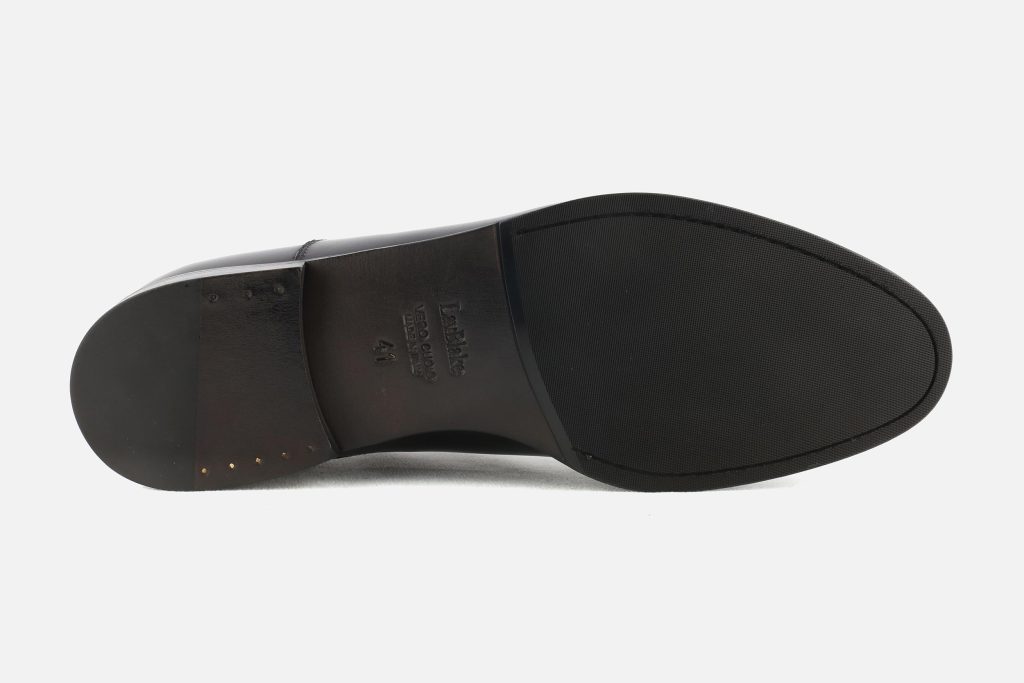 CARLSON BLACK