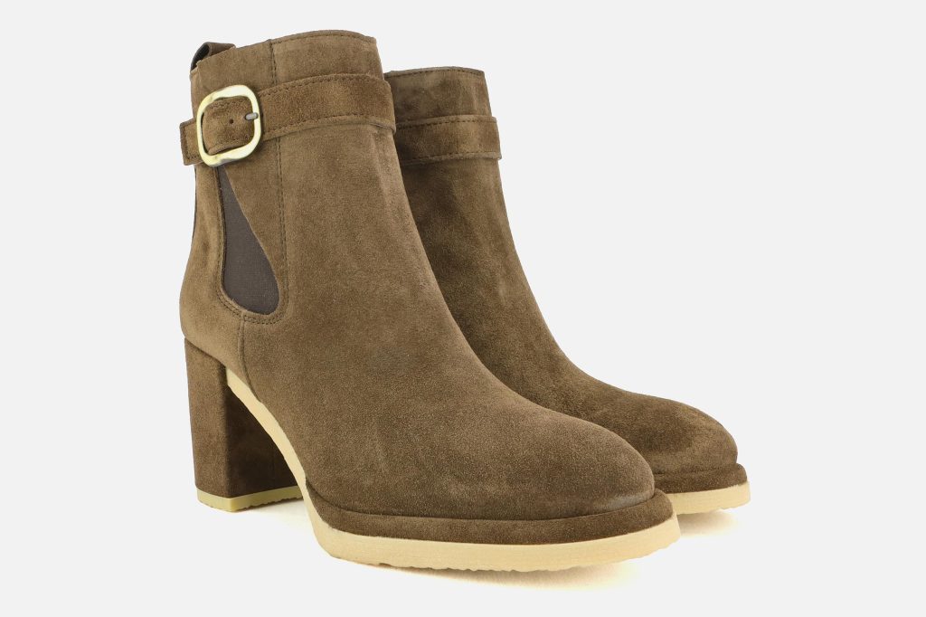 ADRIANA DARK BROWN