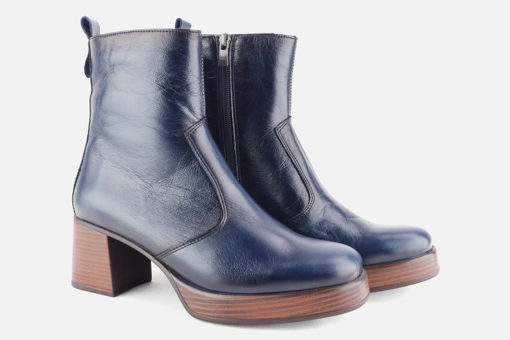 CABRIOLE BOOTS NAVY BLUE