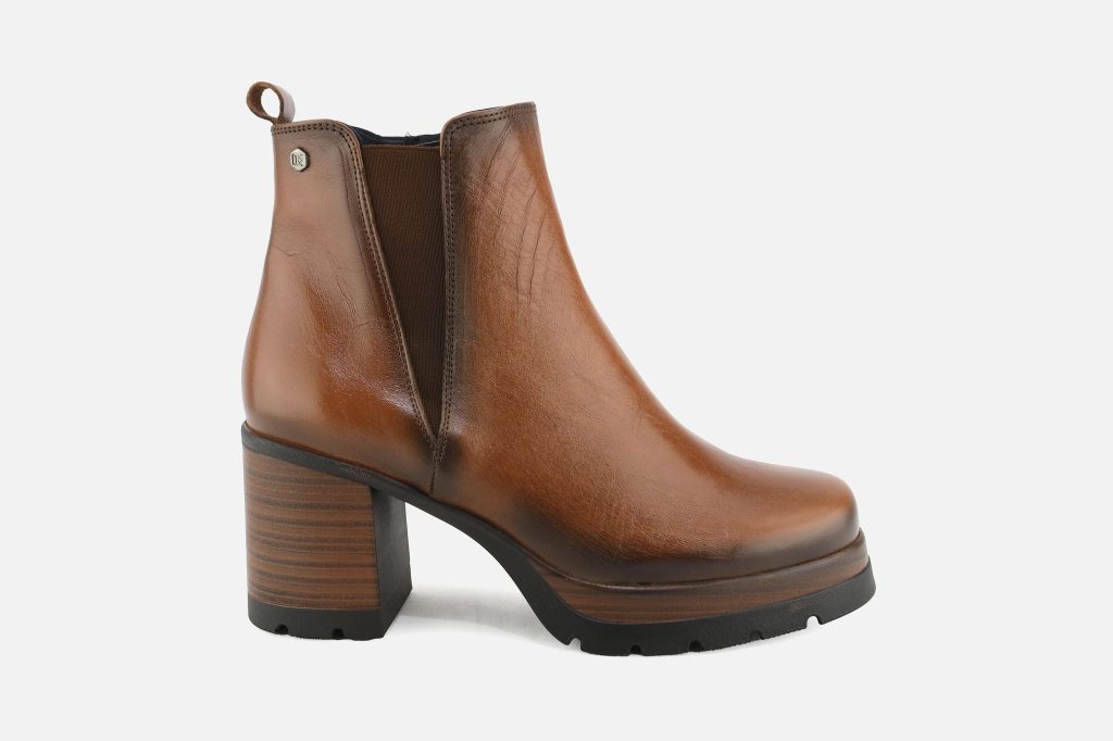 COUNTRY TAN VINTAGE