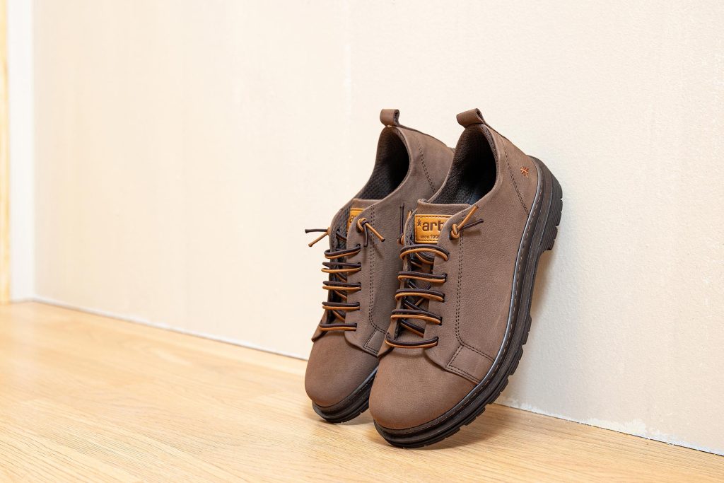 ART BIRMINGHAM LOW LACE BROWN