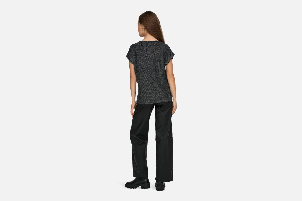 CAROL VNECK BLACK SILVER