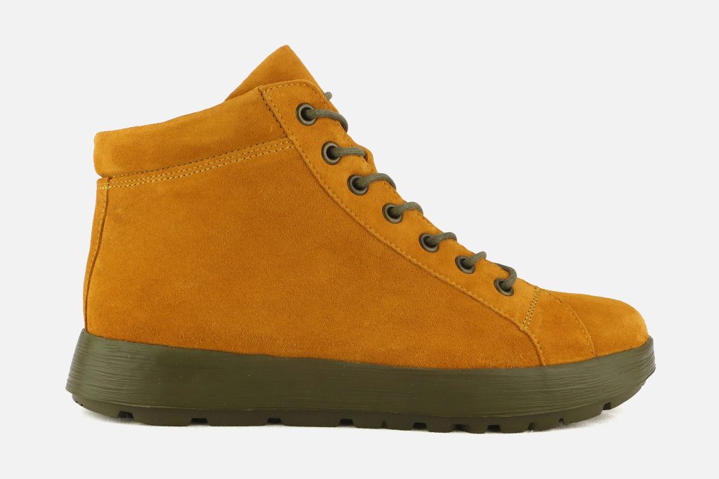 COMODA CHUKKA OCRA