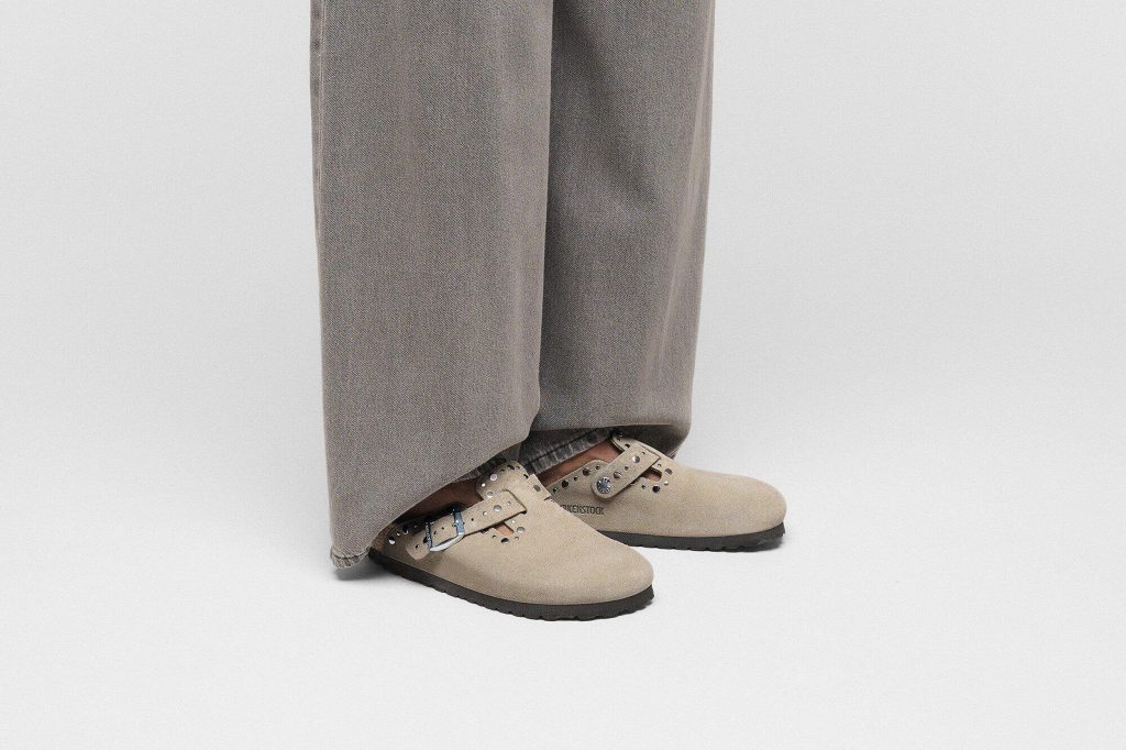 BOSTON RIVET SUEDE TAUPE