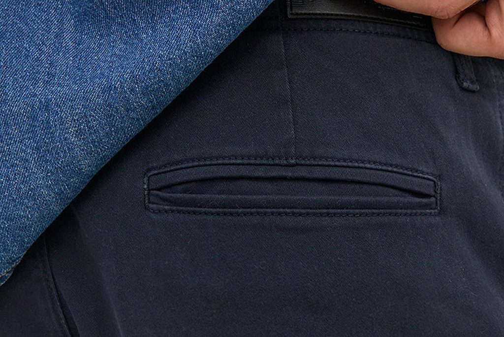TACE HARLOW CHINO NAVY L32