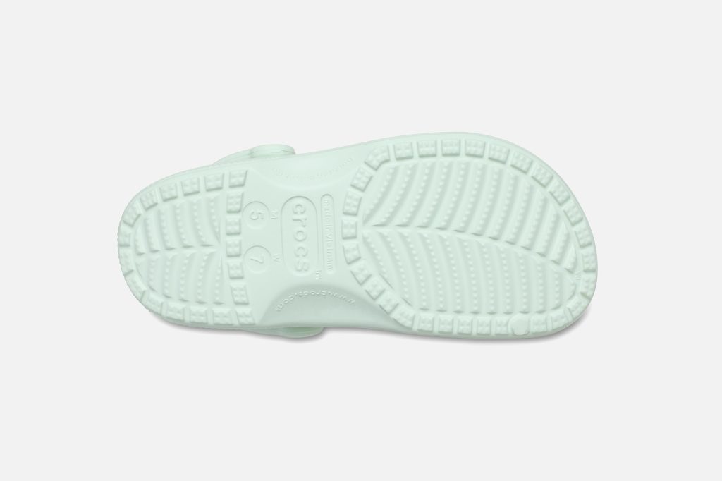 CLASSIC CLOG MINT TINT