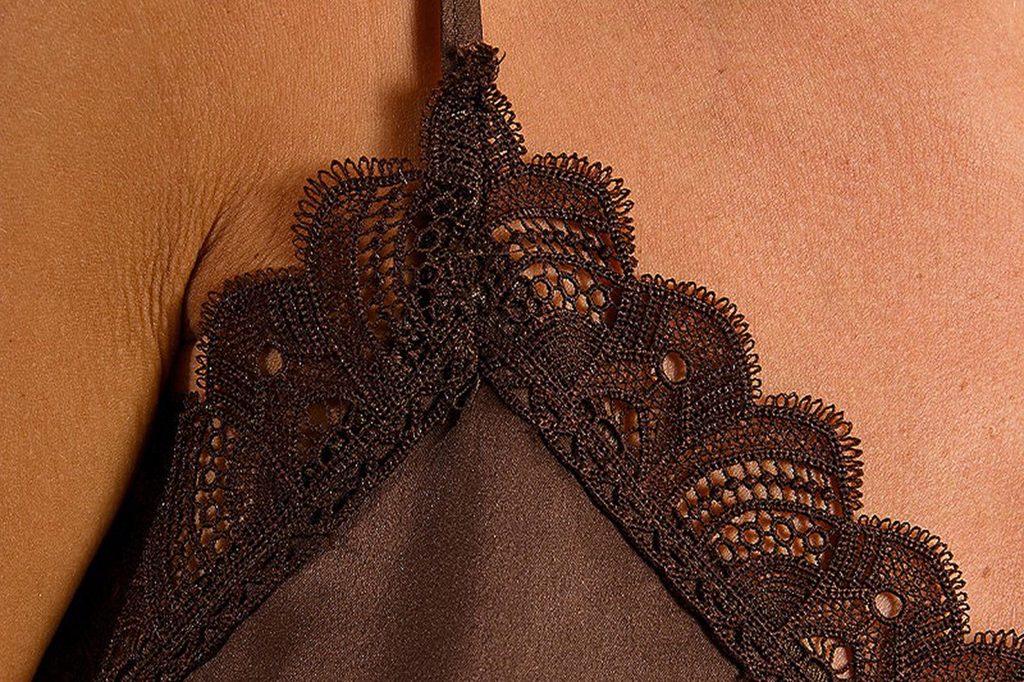 CARACO SATON DENTELLE CHOCOLAT