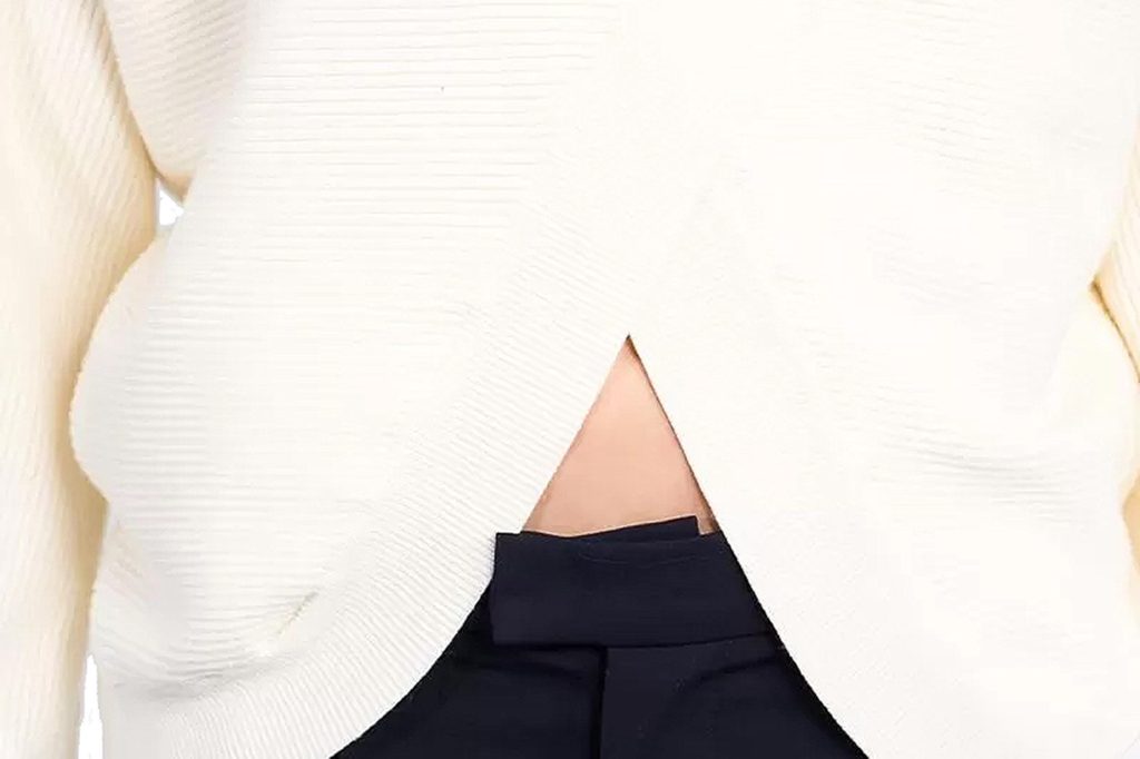 PULL CROISE COL ROULE CREME