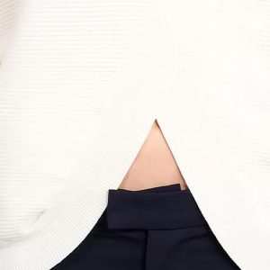 PULL CROISE COL ROULE CREME - Image 4