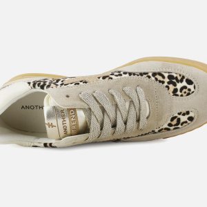 ANOTHER BEIGE LEO – Image 6