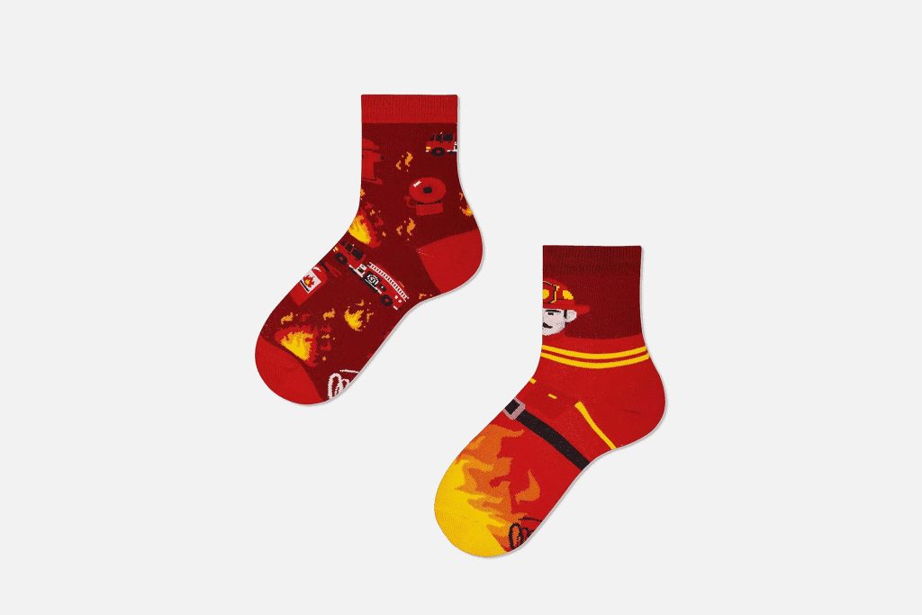 SOCKS THE FIREMAN KIDS